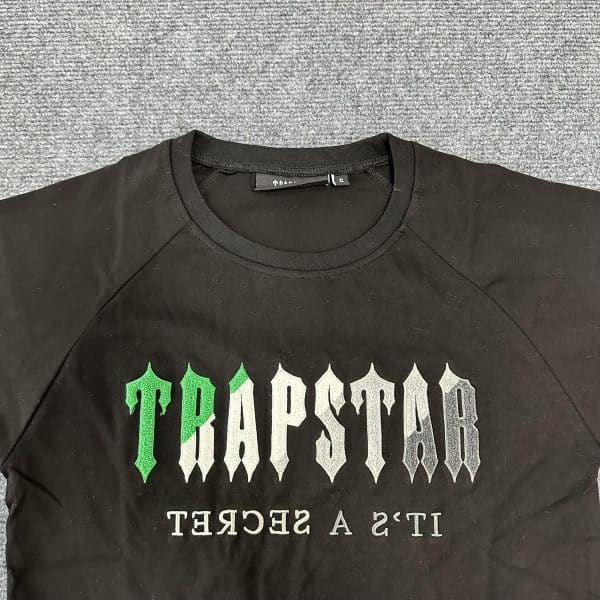 612-Trapstar t shirt and short black - Image 3