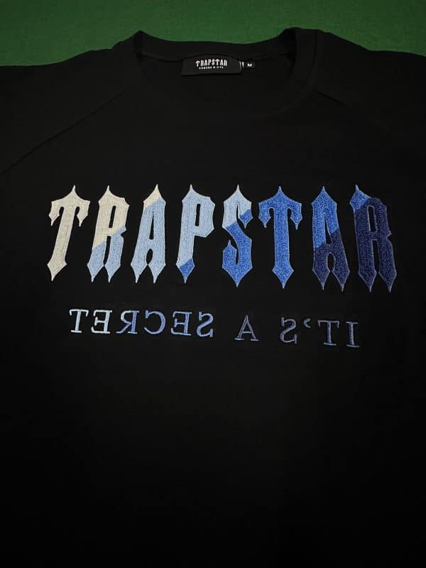 607-Trapstar t shirt and short black - Image 3