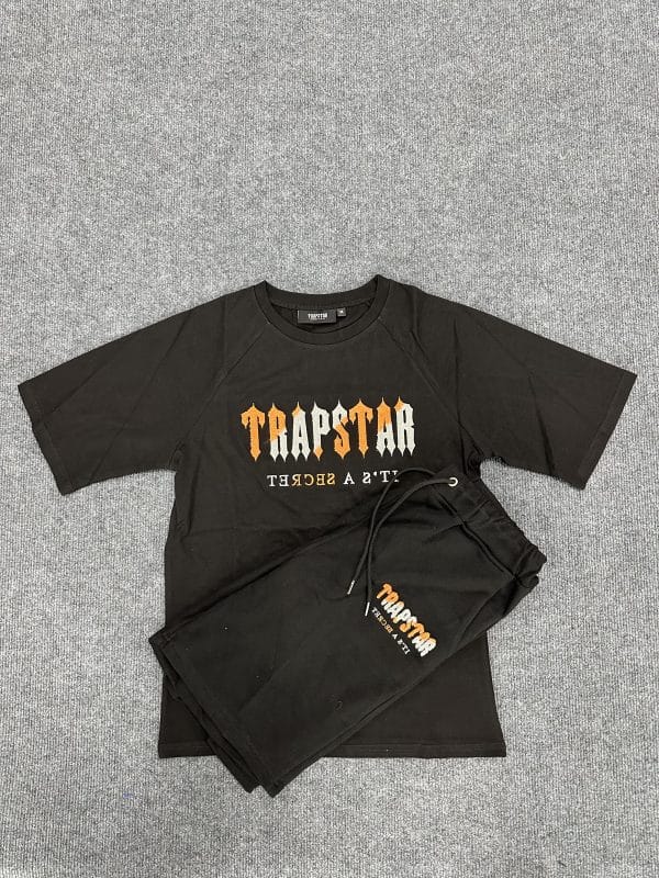 602-Trapstar t shirt and short black