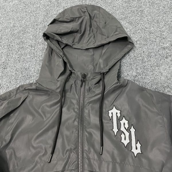 Black Reflective Tiger Hooded Jacket - Image 7