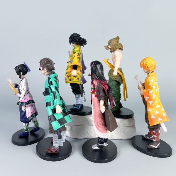 Demon Slayer anime figurine - Image 3