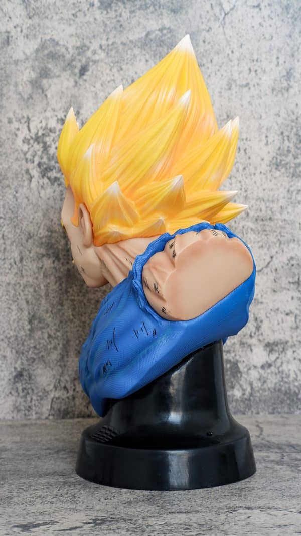 Bust of Vegeta [about 37CM ​​tall] - Image 5