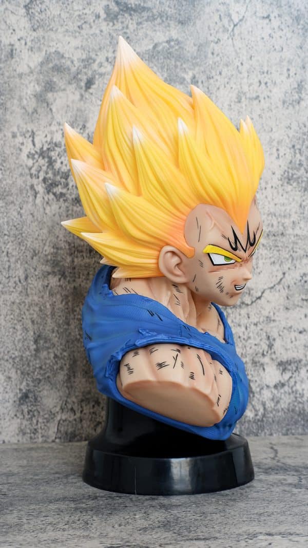 Bust of Vegeta [about 37CM ​​tall] - Image 3